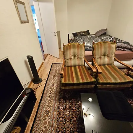 Great Near Bern & Up To 7 Seats Cars Option Apartment